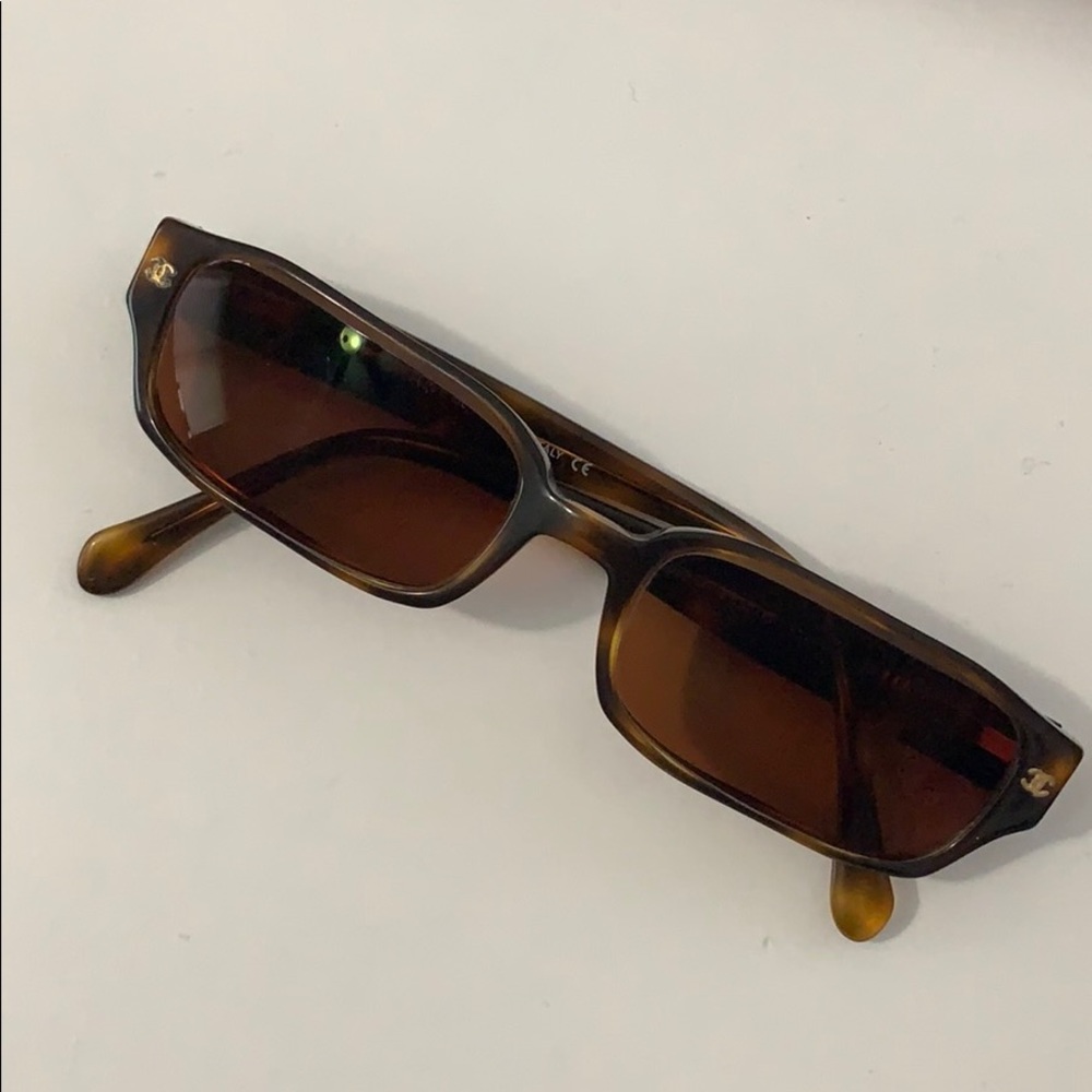 AUTH CHANEL TRENDY VINTAGE RECTANGLE SUNGLASSES